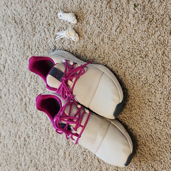 Under Armour Shoes - Under Armour Pink/Purple and White Tennis Shoes Size 8